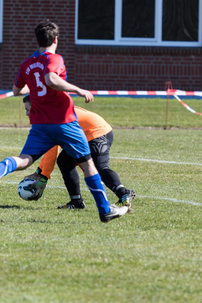 Bild 179 - Herren TSV Wiemersdorf - TuS Hartenholm III : Ergebnis: 2:1